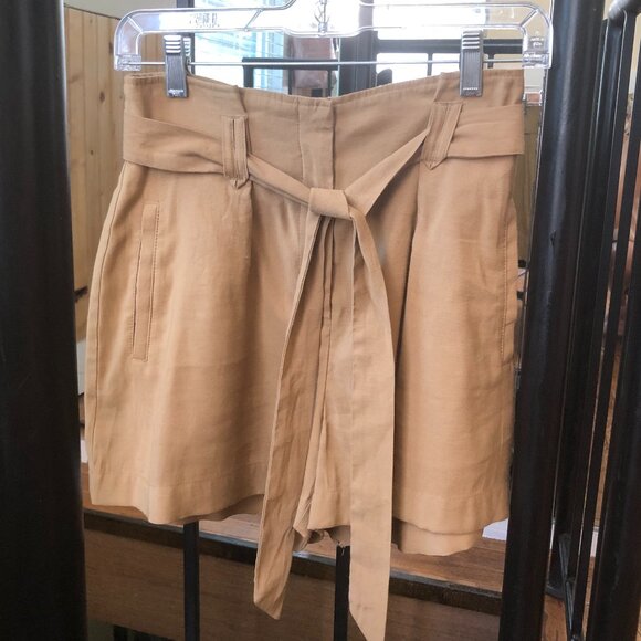 Sezane Zoe Shorts in Beige size 36 - Picture 1 of 5